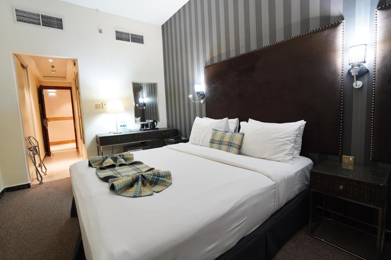 Cube Hotel Dubaj Kültér fotó
