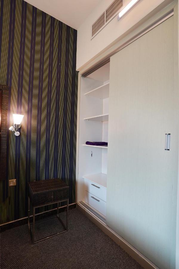Cube Hotel Dubaj Kültér fotó